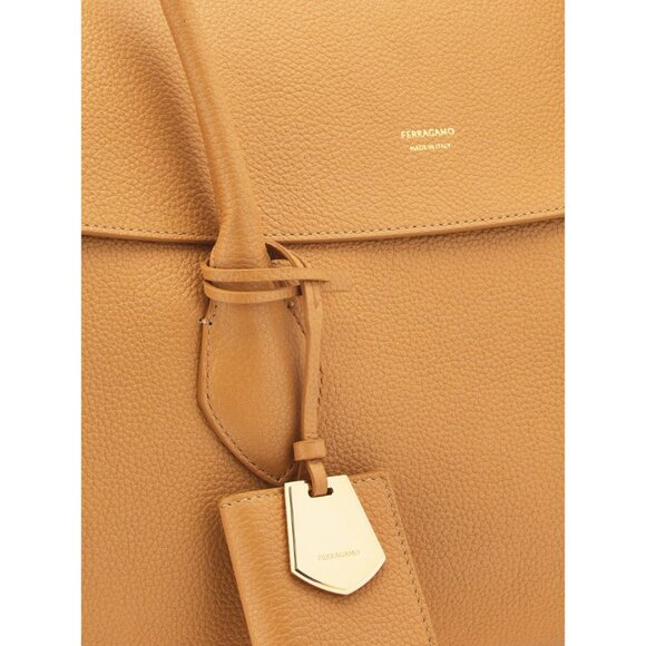 Ferragamo Classic East West Tote – Light Camel - Picture 5 of 13